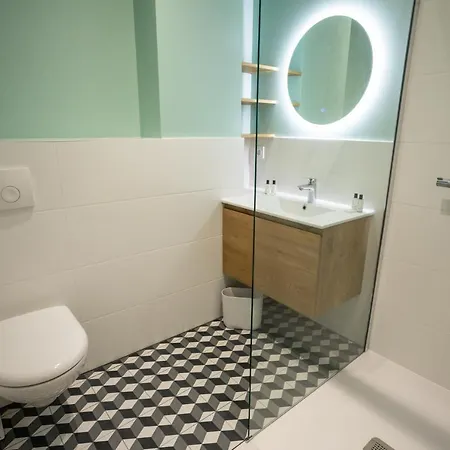 Standing 3* Le Bernascon Apartament *