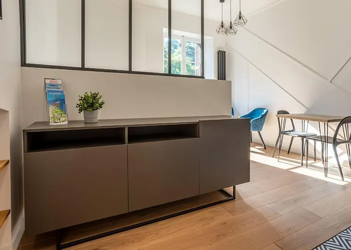 Standing 3* Le Bernascon *