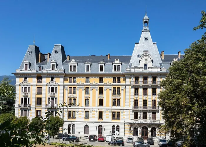 Standing 3* Le Bernascon * Aix-les-Bains